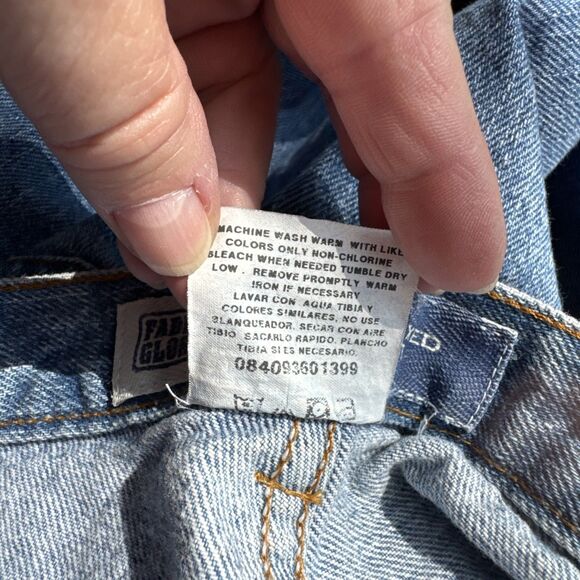 Faded Glory Women 18 Petite Relax Fit Stone Wash Denim Jeans RN21276 Vintage Y2K - Picture 5 of 10